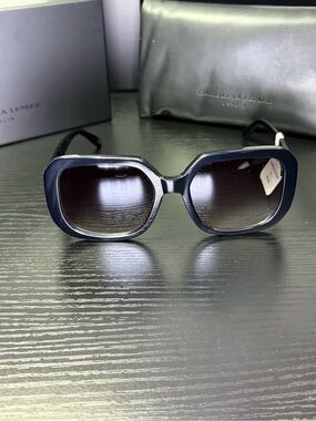 Carolina Lemke Women's Black Square Sunglasses